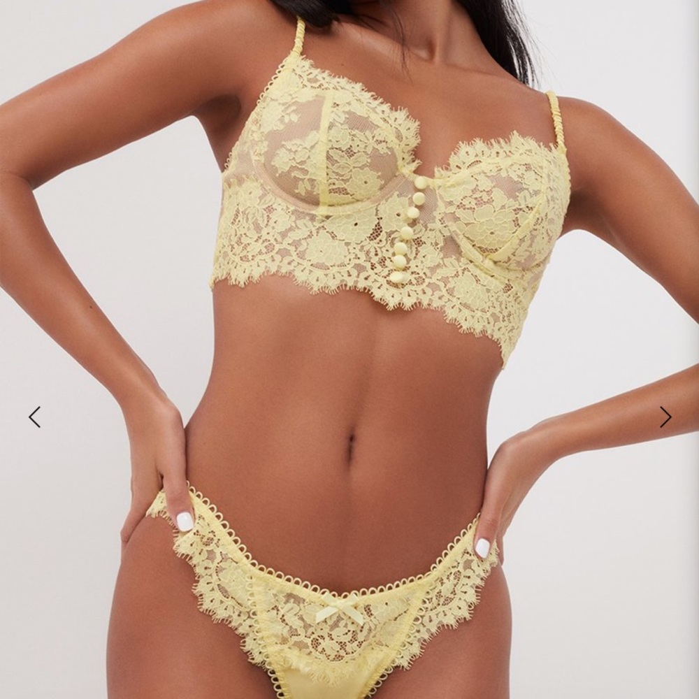 Faye Lace For love and Lemons set